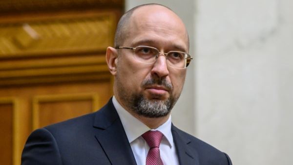 Зеленский потребовал от нового правительства «сделать невозможное»